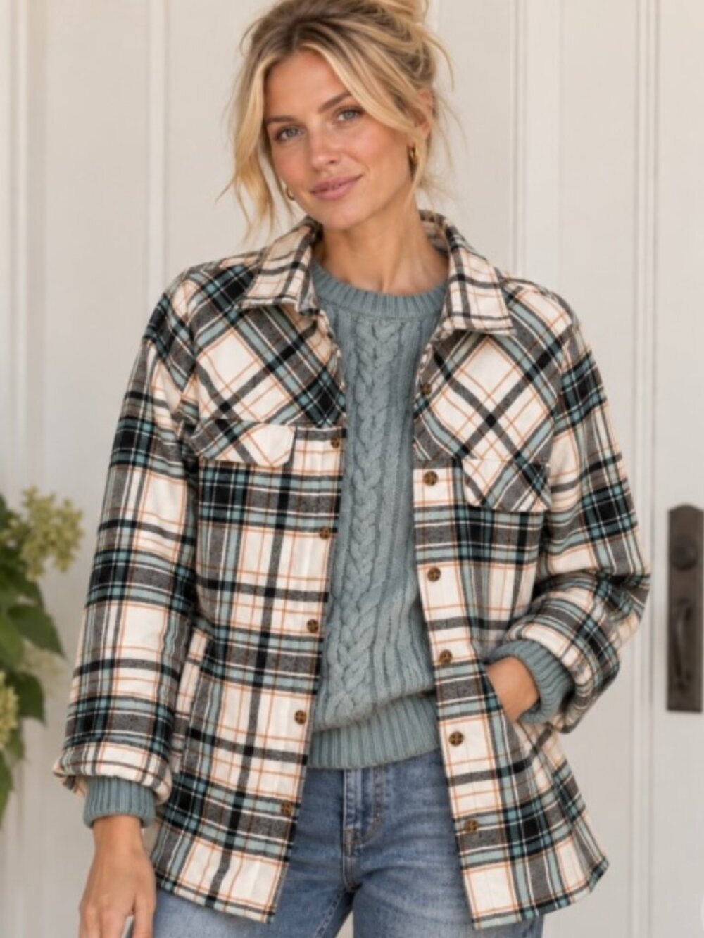 Women's plaid flannel/ fleece jacket blue black size S button down fall cozy